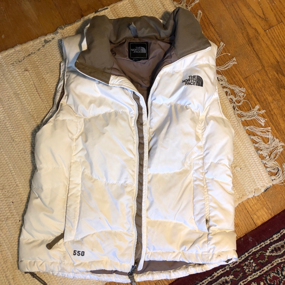 Women’s White North Face Down Puffer Vest- Medium